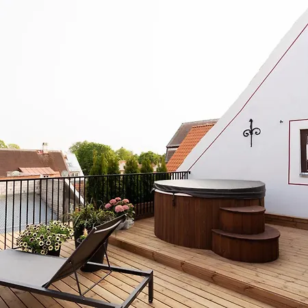 Apartment Jannseni Premium Penthouse I Sauna I Free Parking Parnu