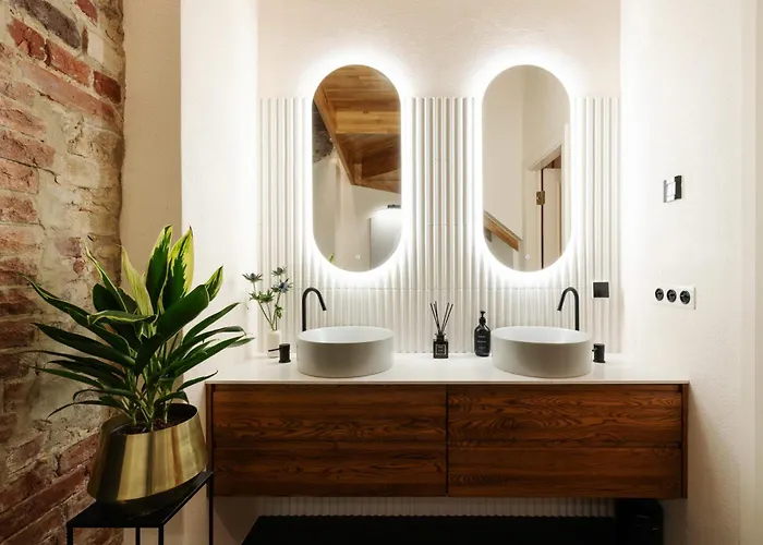 Jannseni Residents * Parnawa