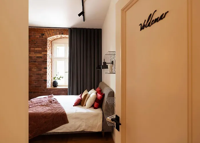 Jannseni Residents Apartament Parnawa